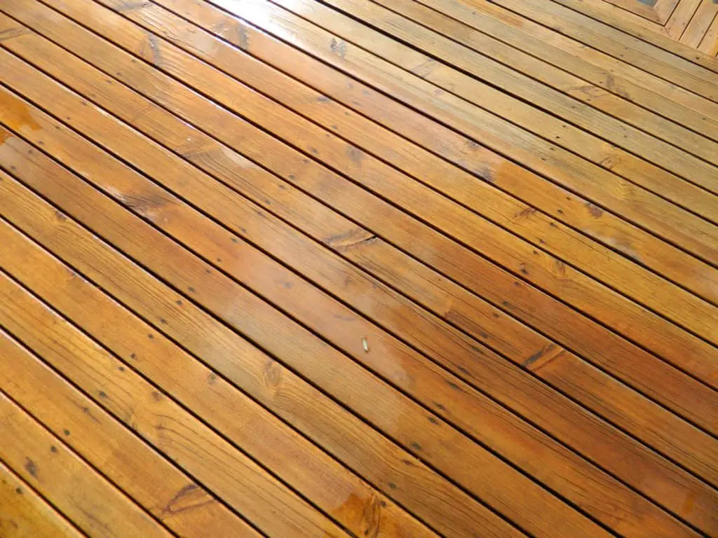 paint vs stain deck